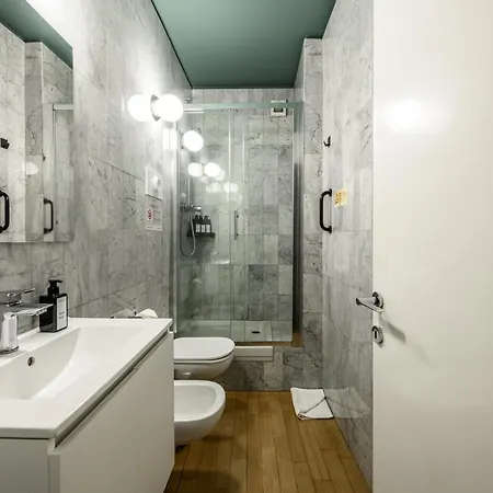 Duomo-brera Luxury Studio - Wifi & Amenities شقة